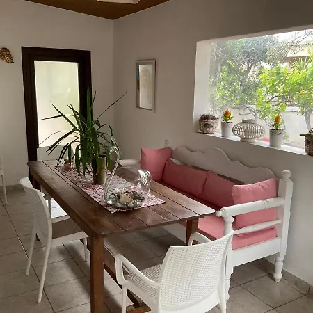 Vakantiehuis Anni House In *