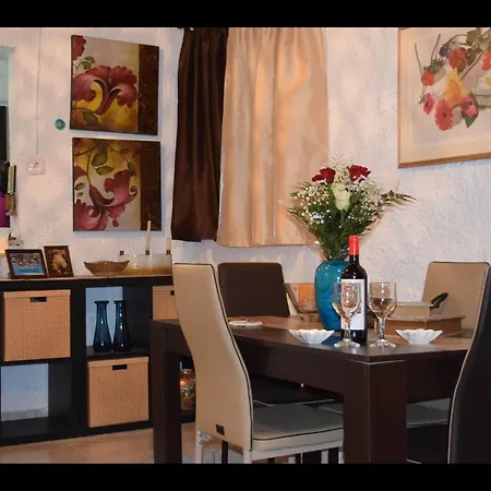 Anni House In