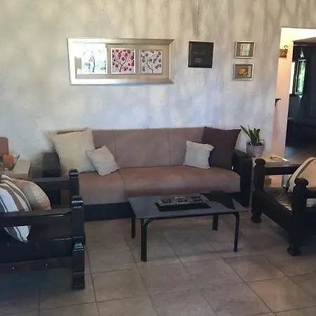 Anni House In Vakantiehuis